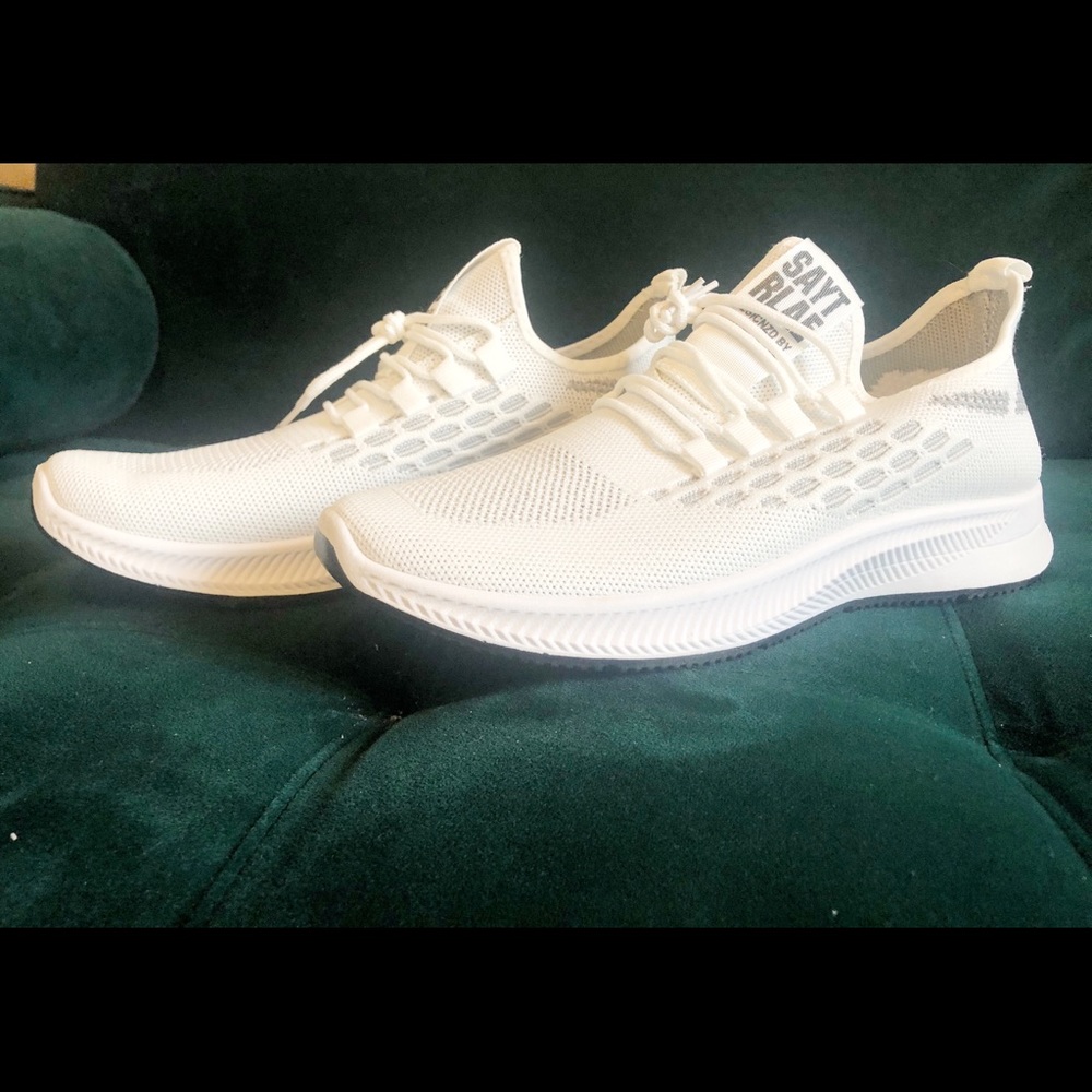 Men’s running shoes